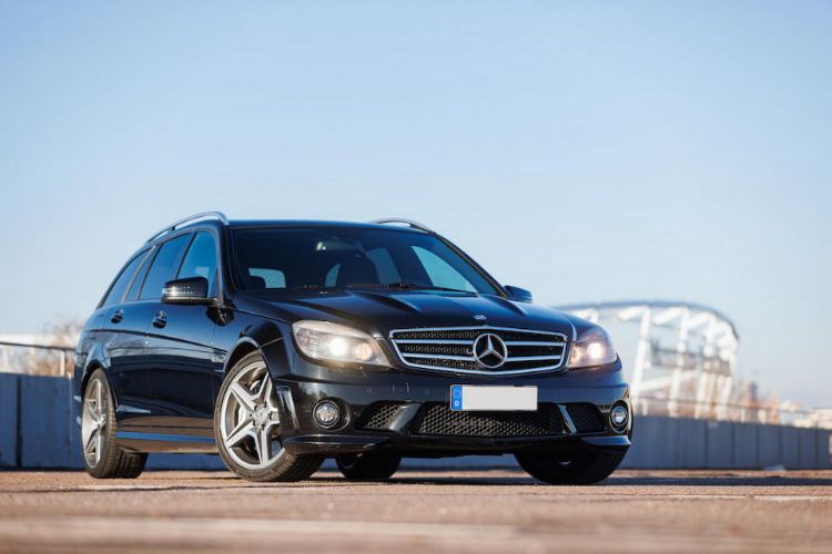 bivsi-sumaherov-mercedes-amg-c63-odlazi-na-aukciju