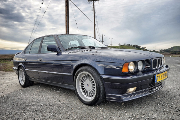 alpina-b10-bi-turbo-klasik-koji-i-danas-sija-istim-sjajem