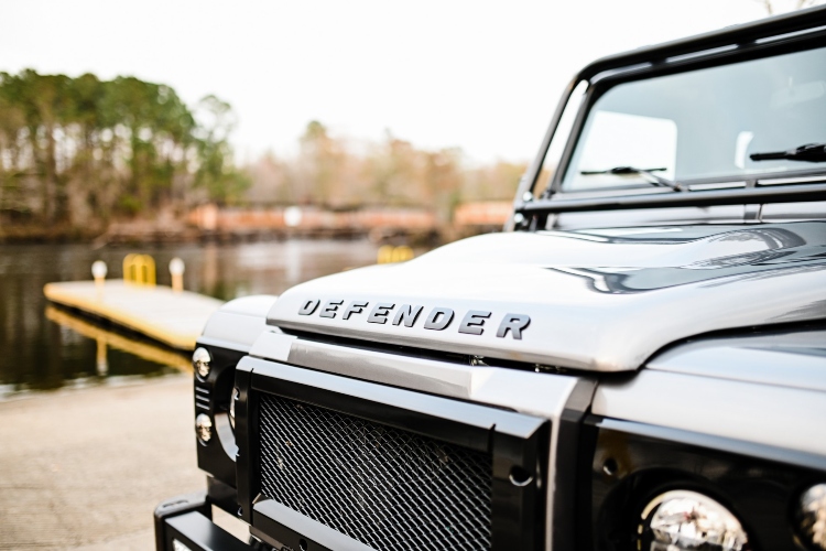 restaurarani-i-tjunirani-klasicni-land-rover-defender-43