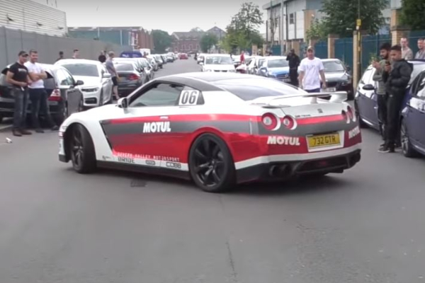 kako-razneti-menjac-mocnog-nissan-gt-r-modela-na-najlaksi-nacin