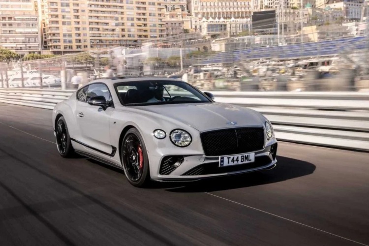 bentley-predstavio-potpuno-novi-continental-gt-s-1