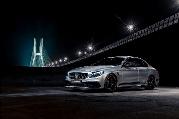 predivni-mercedes-amg-c63-v8-final-edition-sa-mocnih-612-ks-1