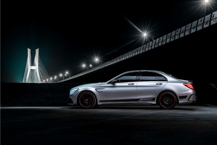 predivni-mercedes-amg-c63-v8-final-edition-sa-mocnih-612-ks-4