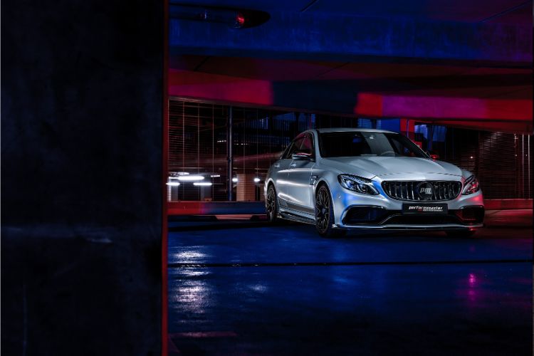 predivni-mercedes-amg-c63-v8-final-edition-sa-mocnih-612-ks-5