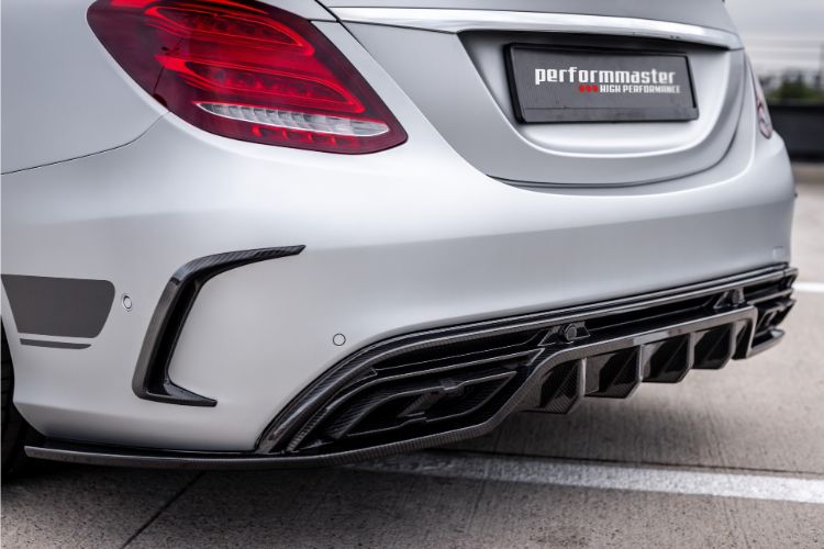 predivni-mercedes-amg-c63-v8-final-edition-sa-mocnih-612-ks-18