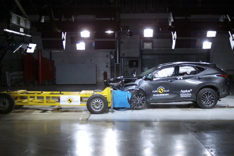 bmw-najgori-od-sve-dece-izasli-novi-euroncap-rezultati