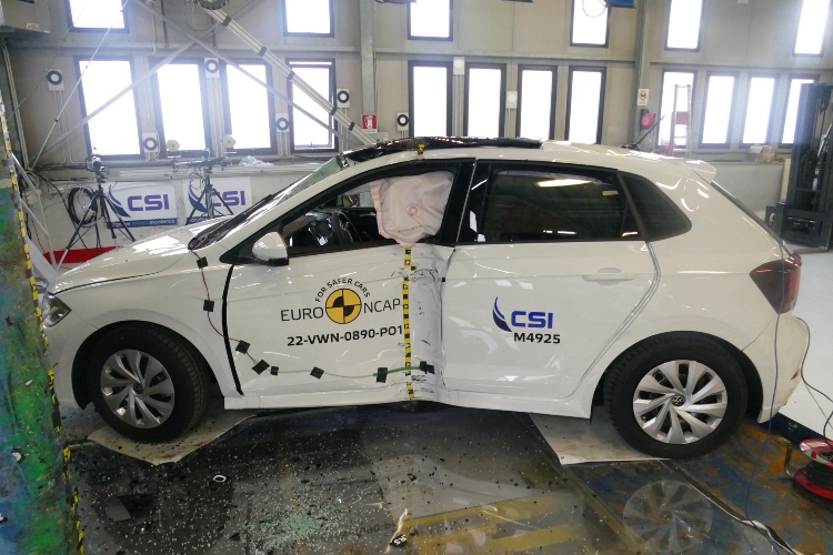 bmw-najgori-od-sve-dece-izasli-novi-euroncap-rezultati