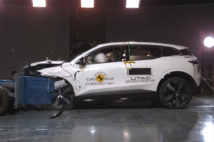 bmw-najgori-od-sve-dece-izasli-novi-euroncap-rezultati