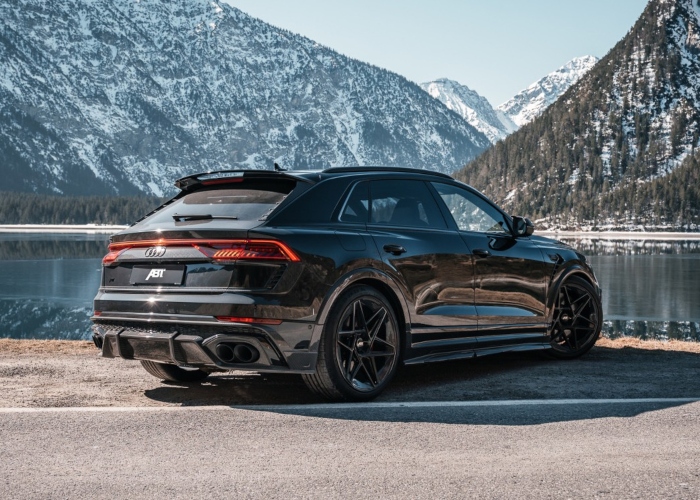 abt-audi-rsq8-signature-prvi-trkacki-terenac-na-svetu