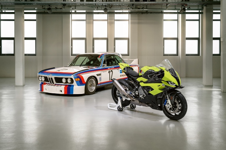 bmw-m-predstavlja-rodendanski-specijal-m-1000-rr-linije