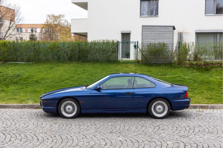 velicanstveni-bmw-850-ci-model-na-trzistu-polovnjaka-u-ceskoj