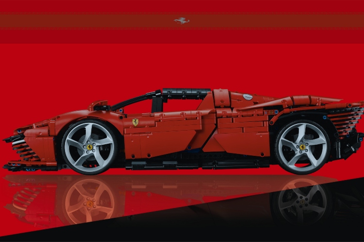 lego-kreirao-ultimativni-ferrari-komplet-sa-funkcionalnim-menjacem-i-klipovima