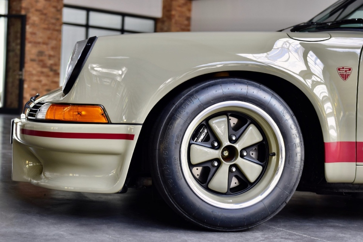 porshe-motorsport-porsche-964-autoexclusive-rsr-stonegrey-2