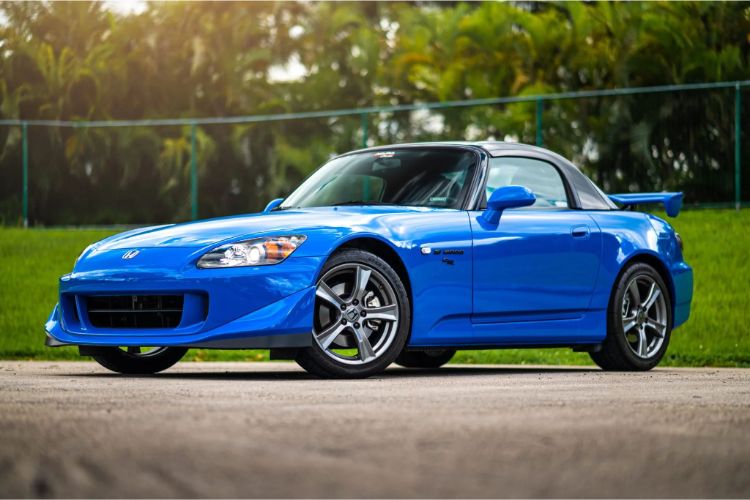 s2000-model-kompanije-honda-prodat-po-ceni-vecoj-od-120