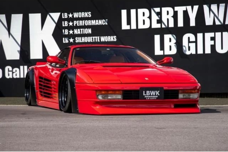 ferrari-testarossa-liberty-walk