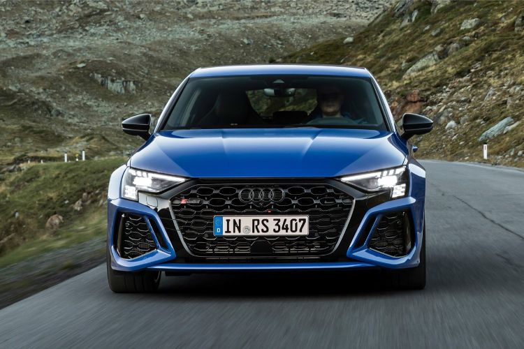 audi-rs3-performance-edition-3