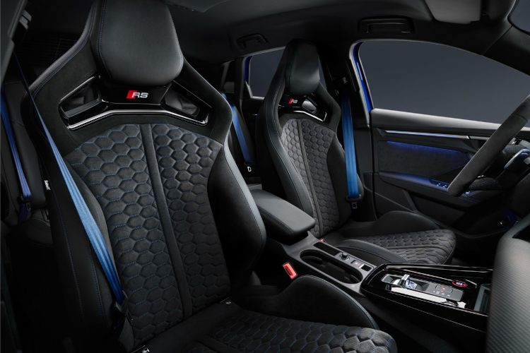 audi-rs3-performance-edition-12