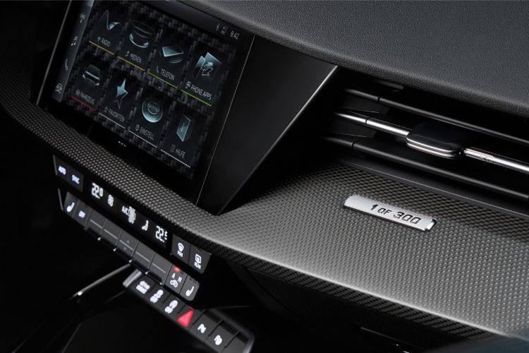 audi-rs3-performance-edition-15