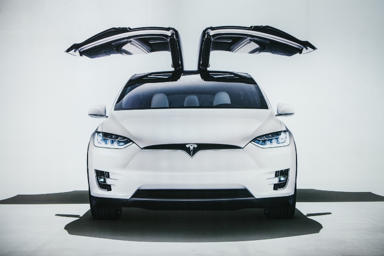 tesla-model-x-3