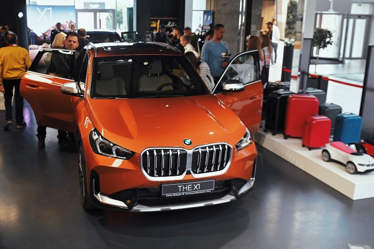 bmw-x1