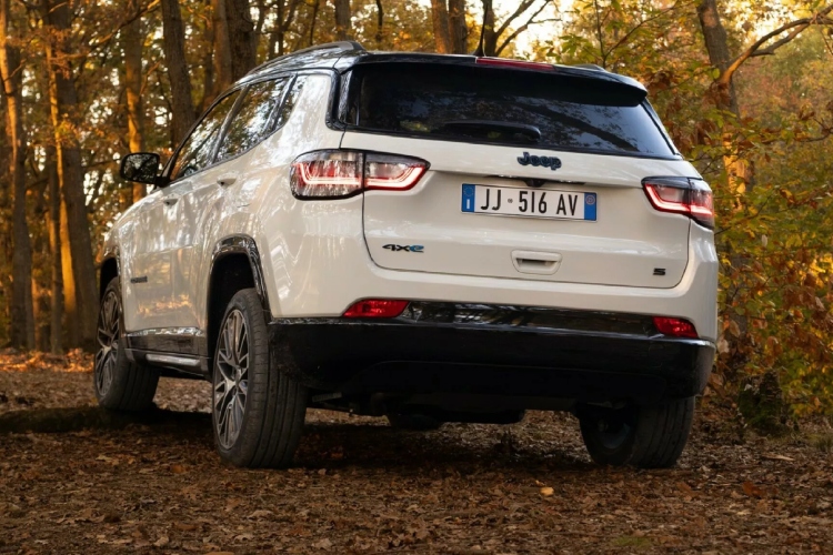 jeep-compass-postaje-jos-sofisticiraniji-u-evropi-24