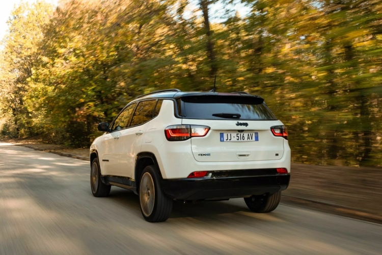 jeep-compass-postaje-jos-sofisticiraniji-u-evropi-37