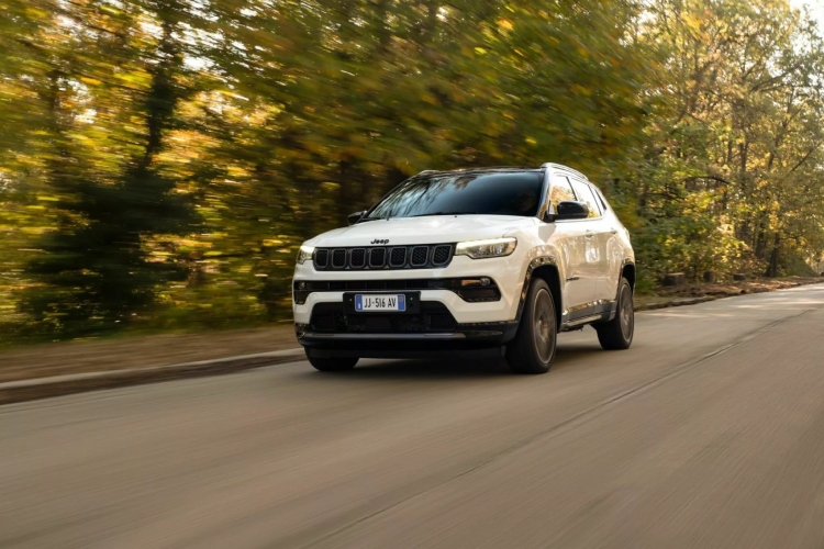 jeep-compass-postaje-jos-sofisticiraniji-u-evropi-42