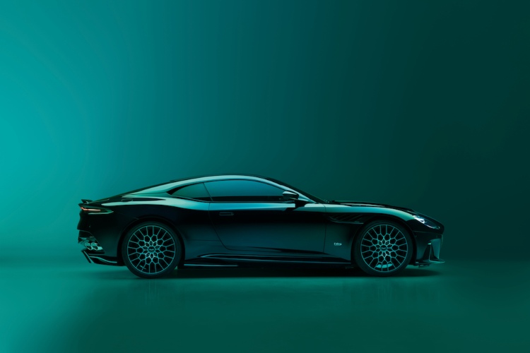 aston-martin-dbs-770-ultimate-3