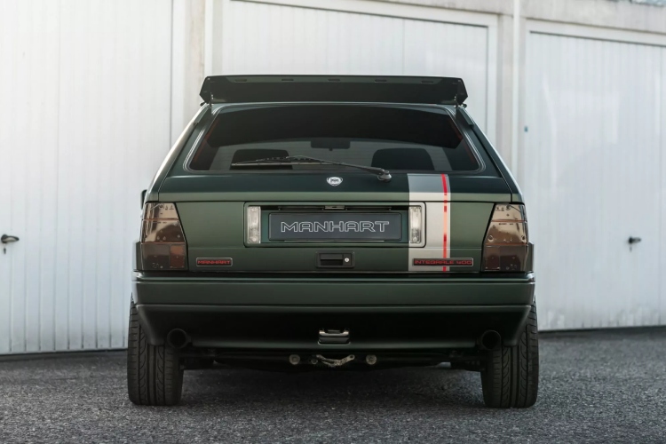 unikatni-lancia-delta-integrale-16v-manhart-400-limited-0101-16