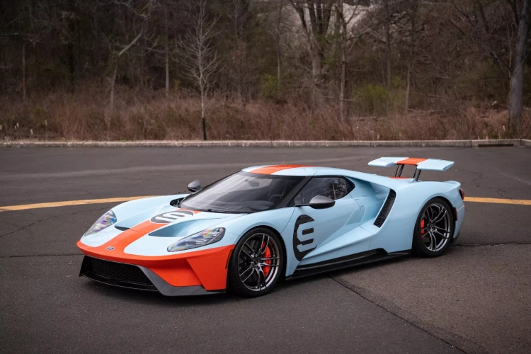 ford-gt