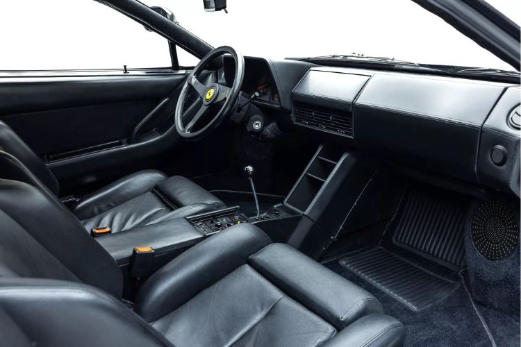 rm-1986-ferrari-testarossa-monospecchio-8