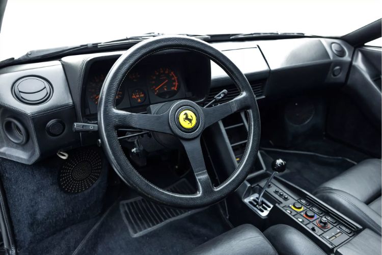 rm-1986-ferrari-testarossa-monospecchio-9