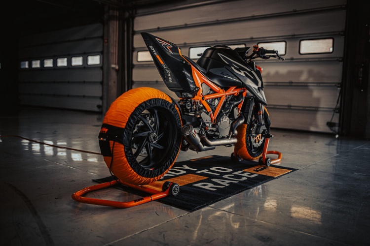 ktm-super-duke-rr-3