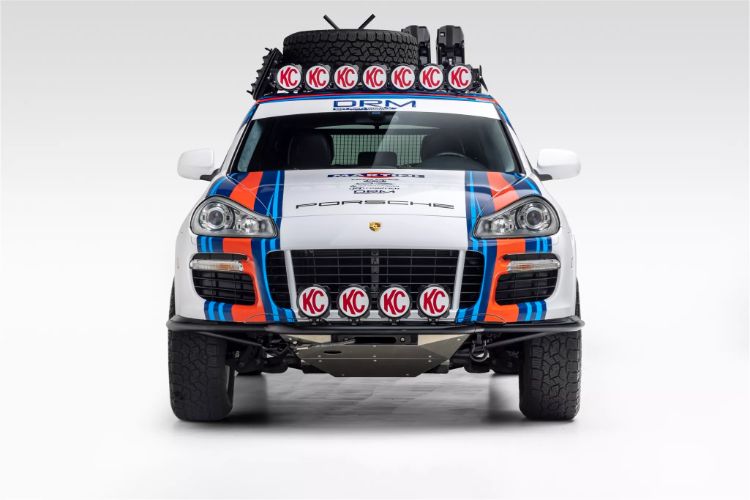 specijalno-modifikovani-porsche-cayenne22