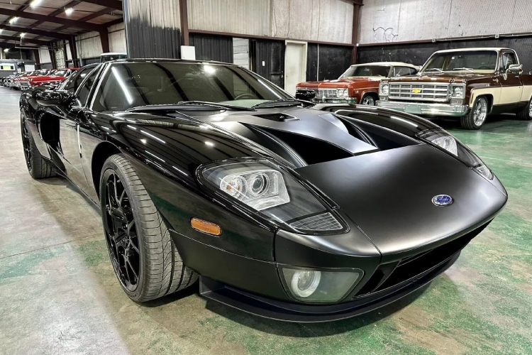 ford-gt