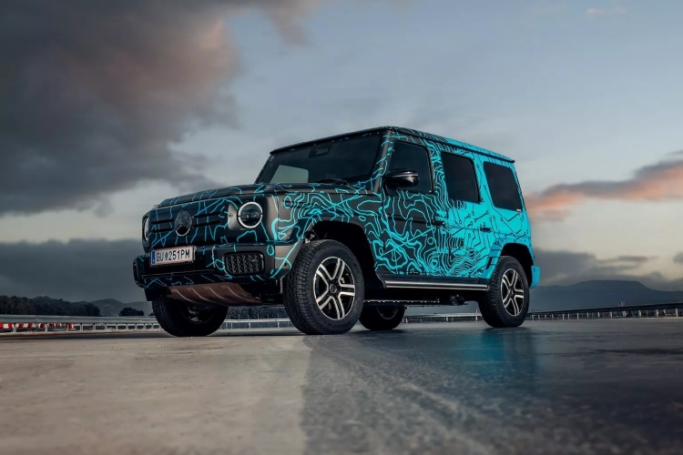 2025-mercedes-eqg-prava-g-klasa-ili-off-road-maneken-4