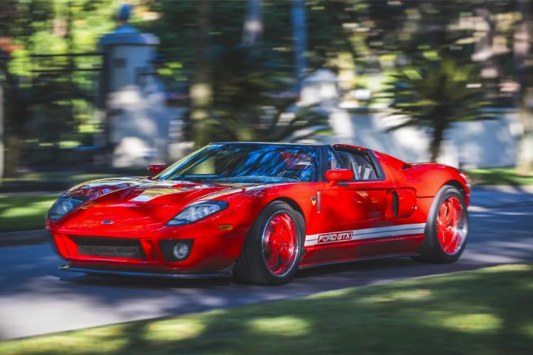 ford-gt-38