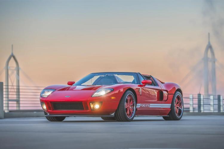 ford-gt-44