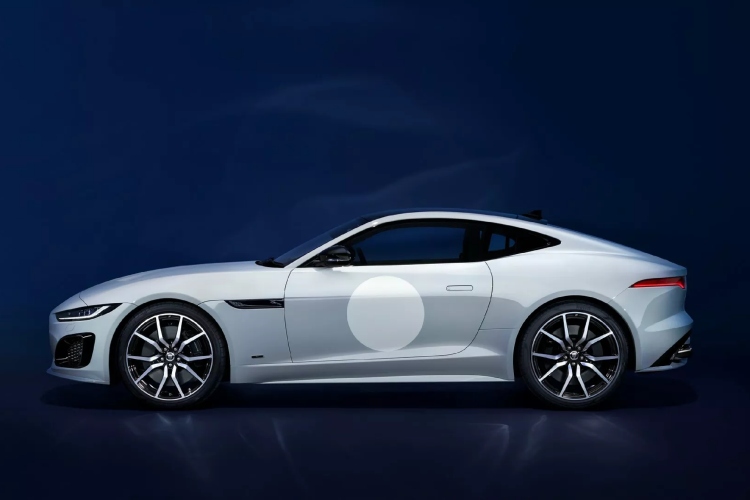 jaguar-se-oprasta-od-svoje-f-type-linije-pre-prelaska-na-elektricne-modele-12