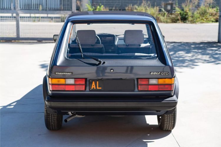 1982-vw-golf-gtd-00004-2048x1366