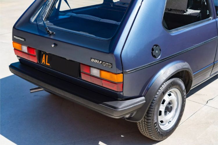 1982-vw-golf-gtd-00006-2048x1366