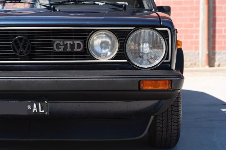 1982-vw-golf-gtd-00008-2048x1366