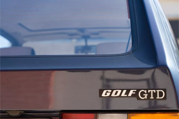 1982-vw-golf-gtd-00013-2048x1366
