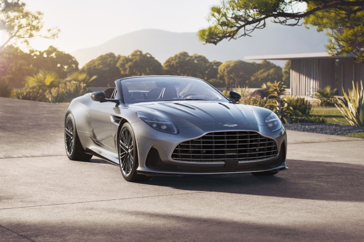 aston-martin-db12-volante-5