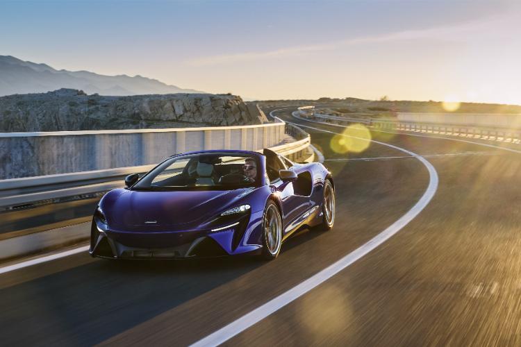 mclaren-artura-spider-novo-poglavlje-hibridnih-superautomobila-12