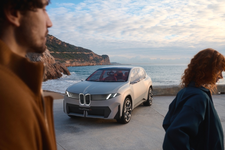 prvi-pogled-na-neue-klasse-kao-sav-bmw-vision-neue-klasse-x-19