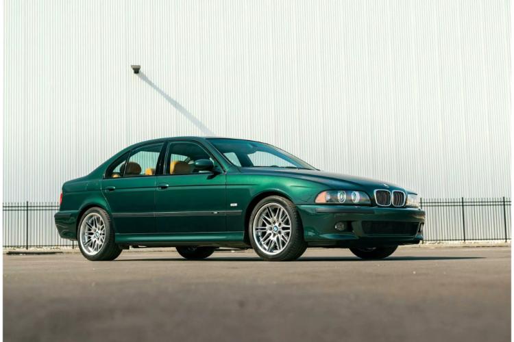 e39-bmw-m5-u-savrsenom-stanju-je-primamljiv-ali-da-li-vredi-vise-od-novog-m3-21