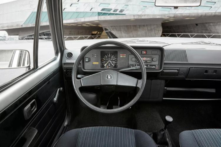 volkswagen-golf-pet-decenija-drumske-ikone-7