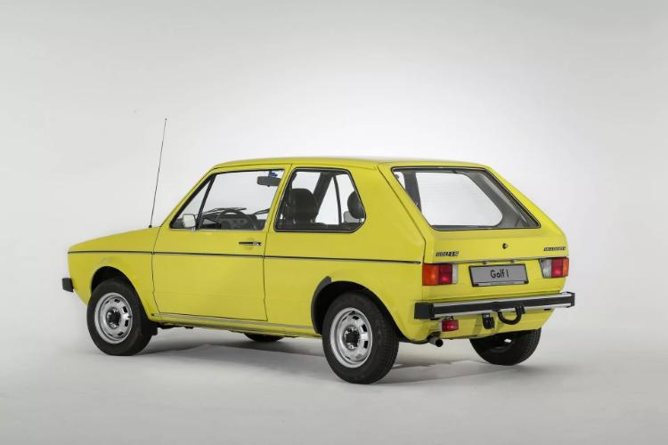 volkswagen-golf-pet-decenija-drumske-ikone-12