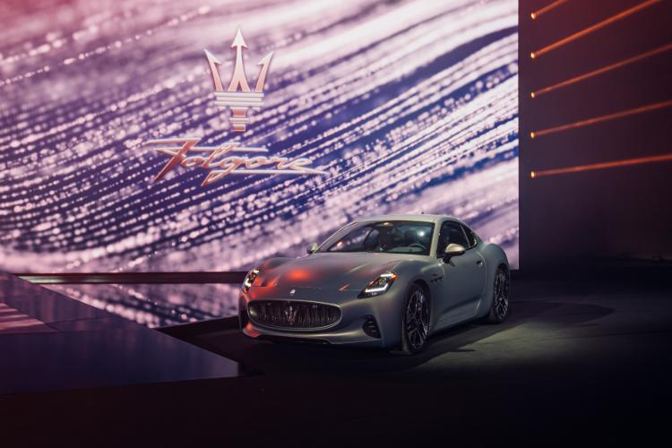 2025-maserati-grancabrio-folgore-zavodljivi-elektricni-kabriolet-dolazi-na-scenu-71